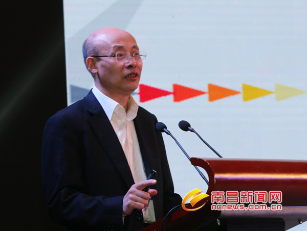 融入新時代 展翼新征程 融入新時代 展翼新征程