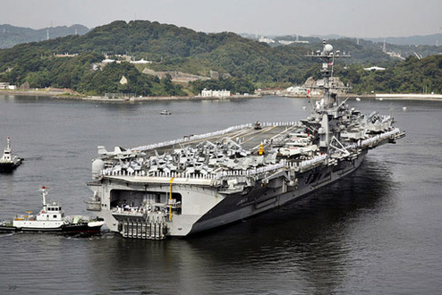長駐日本的美國海軍“喬治·華盛頓”號航母。