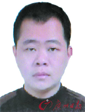 黃偉江：揭陽市交警支隊惠來高速公路大隊民警，普寧市人，剛調(diào)入沒幾個月