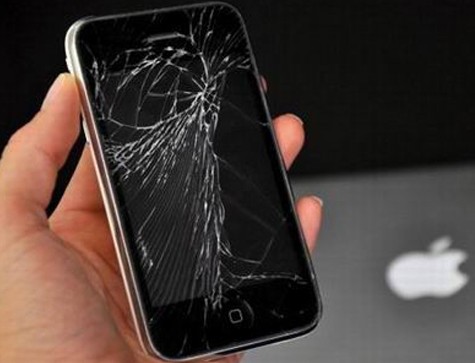 手機(jī)充電錯誤易爆炸