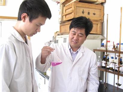 青島教授研發(fā)防彈衣秘方 將競標(biāo)賣高價