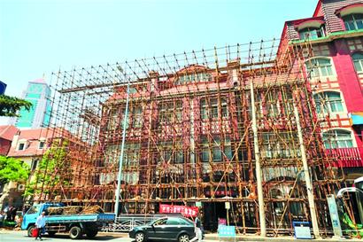 廣西路107歲紅房子強(qiáng)筋壯骨 恐地鐵爆破損壞 廣西路107歲紅房子強(qiáng)筋壯骨 恐地鐵爆破損壞