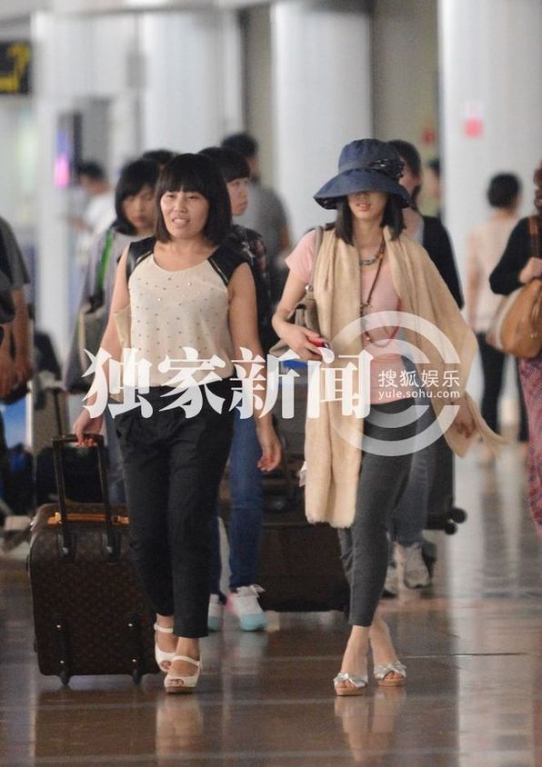 黃圣依獲楊子街機