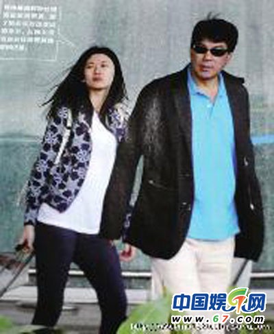 盤點(diǎn)娛樂(lè)圈驚人父女戀明星 心態(tài)不老吃嫩草