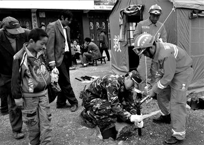 川滇地震7.1萬(wàn)人受災(zāi)