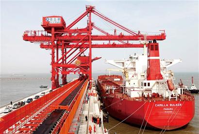 董家口拉動西海岸實(shí)現(xiàn)藍(lán)色跨越