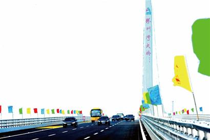 膠州灣大橋海底隧道通車(chē)一周年