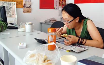 一月兩降息樓市不淡定 復蘇論傳播