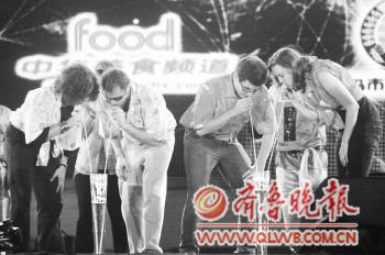 青島啤酒節(jié)藝術巡游團隊征絕活 少林武僧原創(chuàng)歌手報名