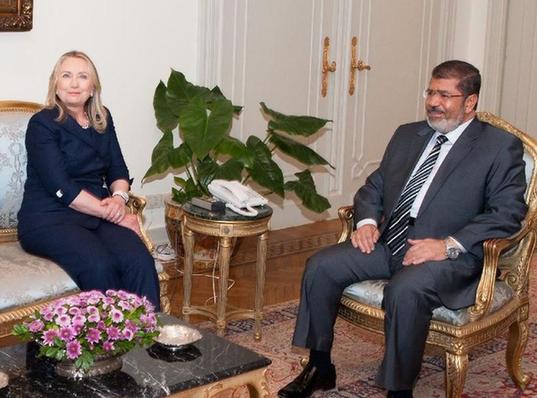 希拉里13天訪9國(guó)繞開(kāi)中國(guó)