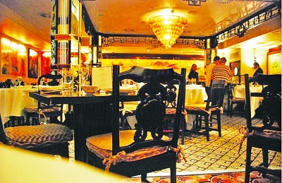 天價中餐廳。