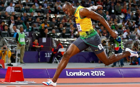 飛人大戰(zhàn) 博爾特破紀錄成功衛(wèi)冕