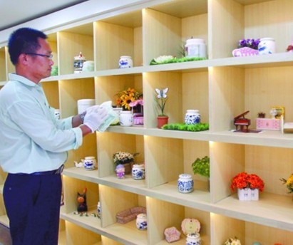 青島成立首家動(dòng)物殯儀館 舉行告別儀式設(shè)靈堂