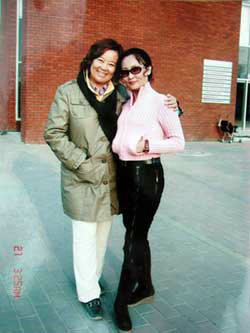 劉德華外甥女詐騙成龍拒認(rèn)父 明星家人凄慘落魄