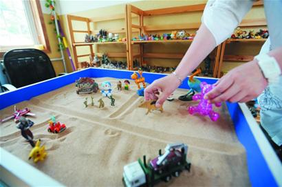 每個學(xué)校的心理輔導(dǎo)室都布置得很溫馨 每個學(xué)校的心理輔導(dǎo)室都布置得很溫馨