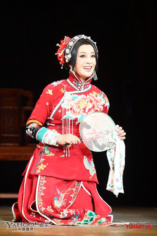 劉曉慶挑戰(zhàn)舞臺劇 容顏不老飾演賽金花