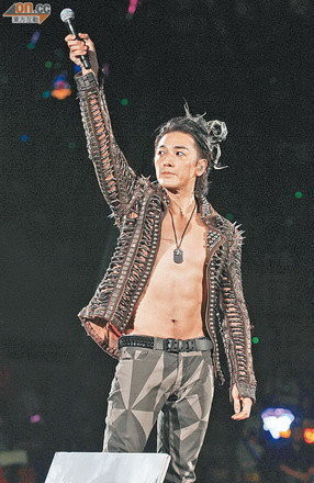 鄭伊健計劃小島低調(diào)結(jié)婚 蒙嘉慧堅持要風(fēng)光出嫁 鄭伊健計劃小島低調(diào)結(jié)婚 蒙嘉慧堅持要風(fēng)光出嫁