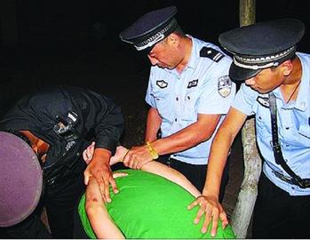 青島警方打響風雷一號 嚴查黃賭毒