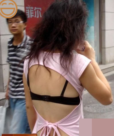 街頭犯二男女 你們長點兒心吧