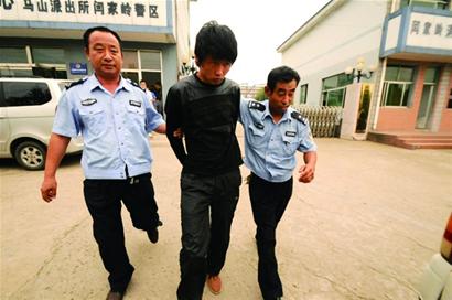 小伙白天盜竊夜晚瘋狂 抽中華高檔酒店嫖娼 小伙白天盜竊夜晚瘋狂 抽中華高檔酒店嫖娼