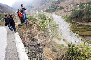 2009年4月1日，目擊者講述事情經(jīng)過。資料圖