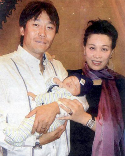 那英與高峰未婚生子 現(xiàn)任老公孟桐身家不菲