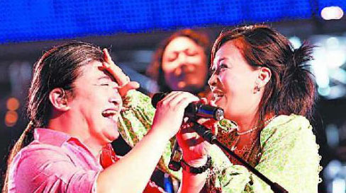 那英與高峰未婚生子 現(xiàn)任老公孟桐身家不菲