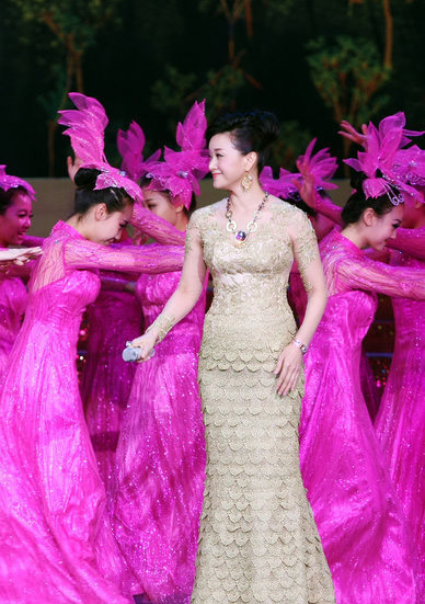 宋祖英獻唱天津國慶晚會