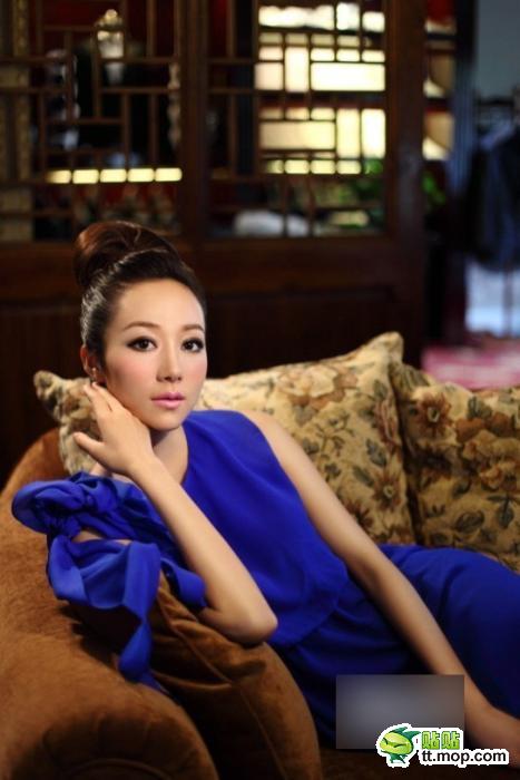 揭?jiàn)蕵?lè)圈明星的神秘靠山