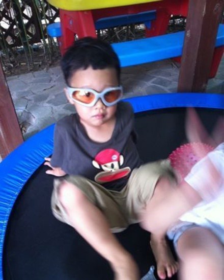 孫悅5歲兒子生活照曝光 CEO老公背景大揭秘