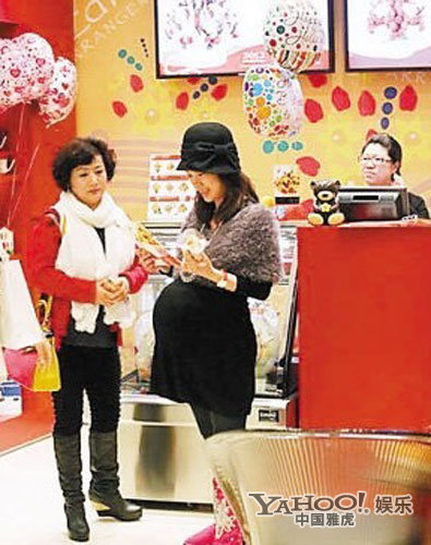 圖揭豪門女星生子競賽 小S自曝生到子宮松弛