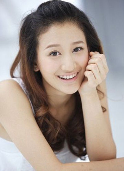 扒女星上位路 古力娜扎吻高富帥