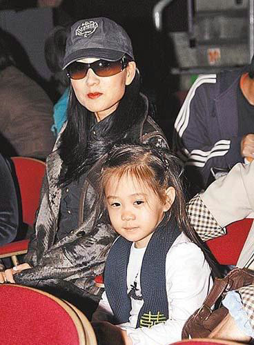 亞姐情史揭秘:葉玉卿三級女星上位嫁入豪門