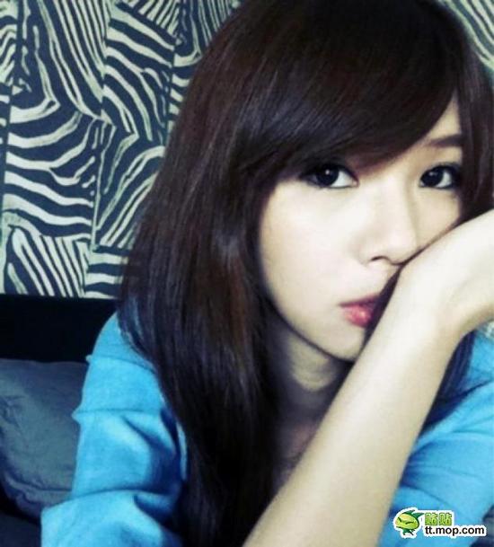 冠希哥淪陷 新歡賣萌自拍簡(jiǎn)直美爆