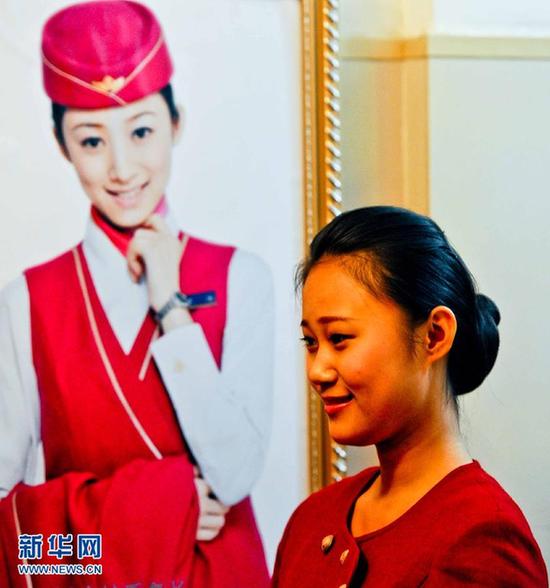 千名美女學(xué)生競(jìng)逐空姐夢(mèng) 儀態(tài)要求嚴(yán)格
