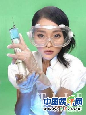 李冰冰大開中門PK張馨予爆乳 女星制服誘惑無下限