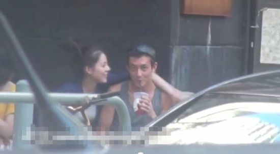 陳冠希曬與新歡親密照 扮無辜稱否認(rèn)認(rèn)識Angela