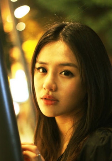 蔣雯麗外甥女馬思純被譽為最美校花