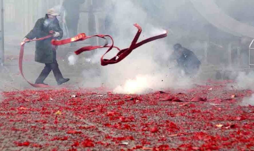官員視納稅人的錢如糞土 太氣人
