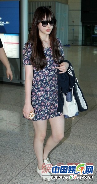 女星天王范養(yǎng)成記:偽素顏大墨鏡成氣場(chǎng)來(lái)源