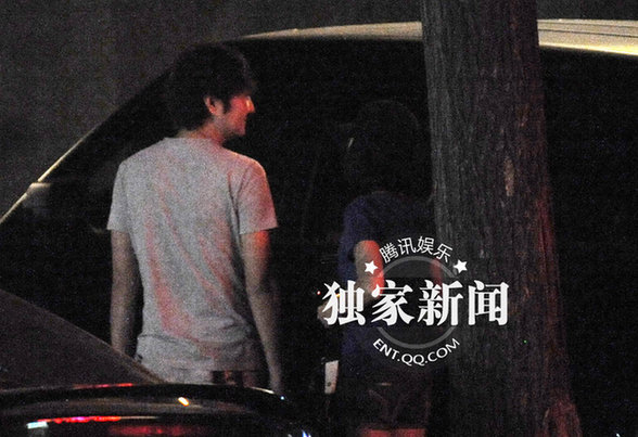 董潔與'小三'王大治吃飯照曝光 未有親密舉動(dòng)