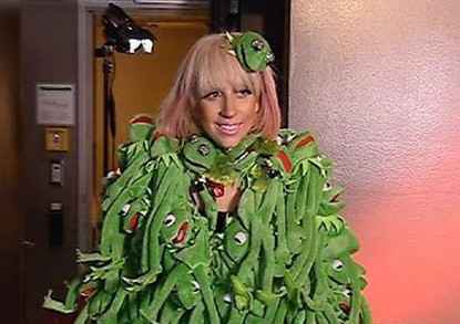 國內(nèi)外明星雷人“妖裝”盤點 囧