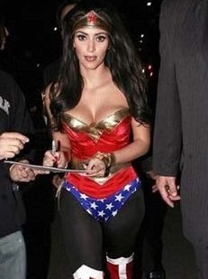 國(guó)內(nèi)外明星雷人“妖裝”盤(pán)點(diǎn) 囧