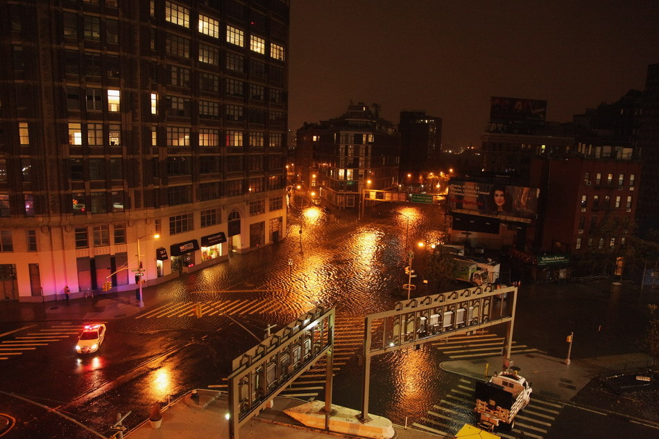 颶風(fēng)桑迪登陸紐約 曼哈頓變澤國