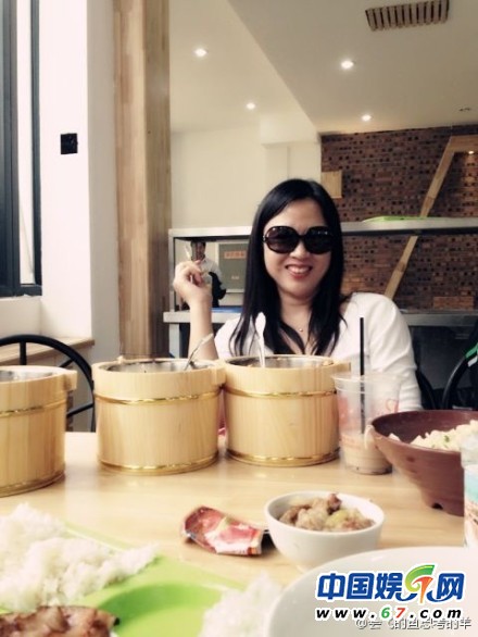 潘石屹婚外小三俞揚私照