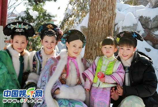 《甄嬛傳》片場(chǎng)有愛(ài)花絮圖