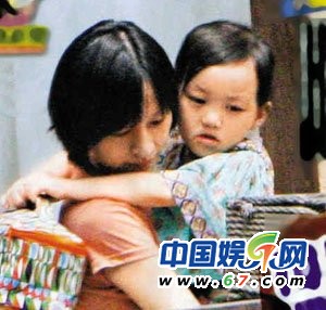 王菲愛女李嫣就讀國(guó)際學(xué)校 英國(guó)教育學(xué)費(fèi)一年15萬(wàn)(圖)