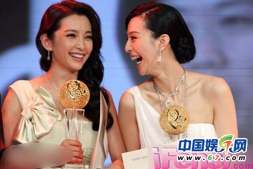 中韓藝人矛盾大 揭明星明爭(zhēng)暗斗真實(shí)內(nèi)幕(組圖)