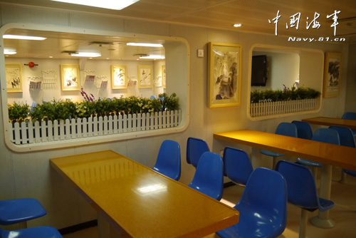 資料圖：遼寧艦中的生活區(qū)域。