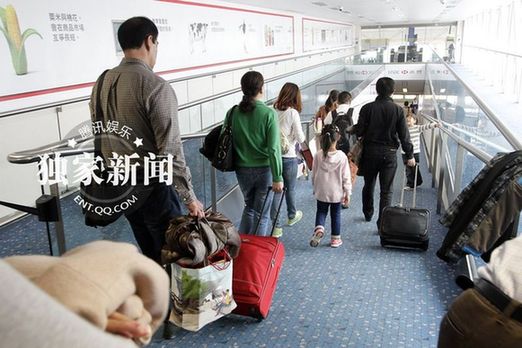 郭晶晶全家六口赴港參加婚禮 婚宴現(xiàn)場(chǎng)內(nèi)部照搶先曝光